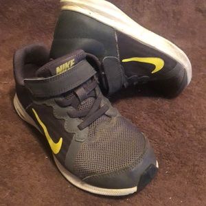 Nike Downshifter 8,  boys size 12